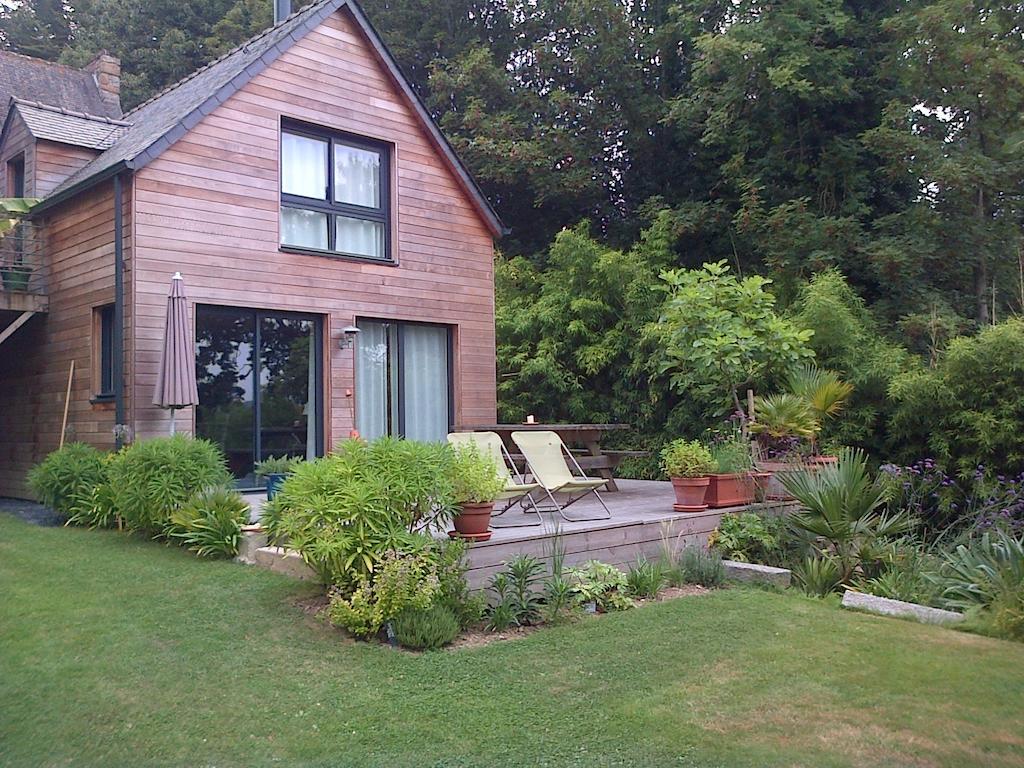 Un Jardin En Pente Douce Villa Locquenole Rum bild
